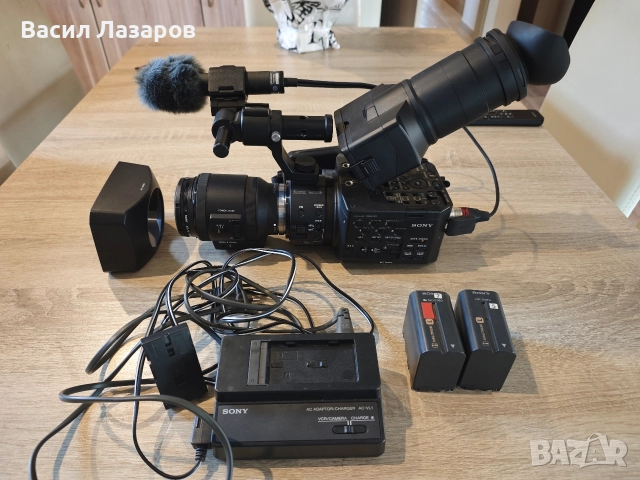 Видео камера SONY NEX FS700 E, снимка 4 - Камери - 52718853