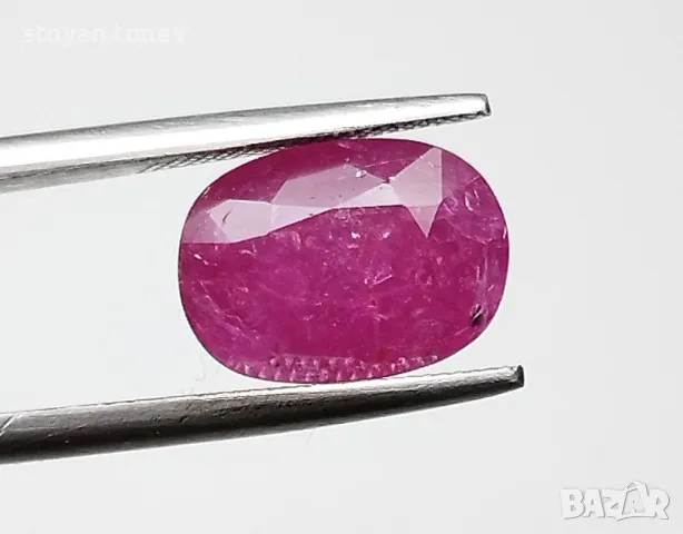 Красив ненагряван рубин с голям размер - 3.75кт.! Нов!, снимка 1