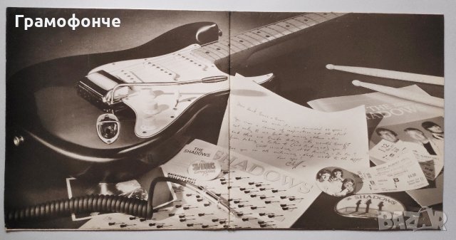 The Shadows – Silver Album - 2 плочи  Rock - рок - Шадоус, снимка 2 - Грамофонни плочи - 28445636