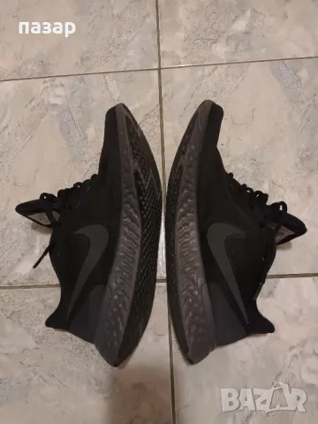 Nike маратонки  45 номер