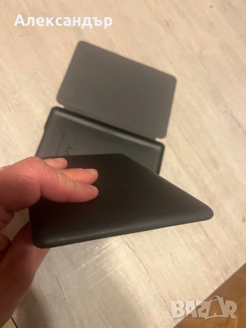 Четец Amazon Kindle Paperwhite Подсветка, 10th generation 2019, 8gb памет, с оригинален калъф , снимка 9 - Електронни четци - 52551733