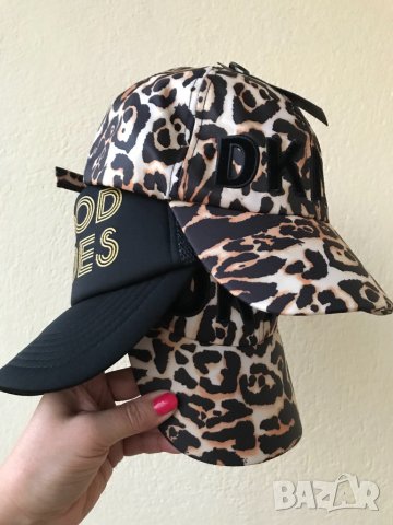 Нова Шапка  DKNY 