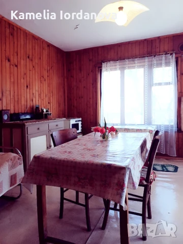 Продавам къща с двор в село Лесичово, община Лесичово, област Пазарджик, снимка 4 - Къщи - 50911510