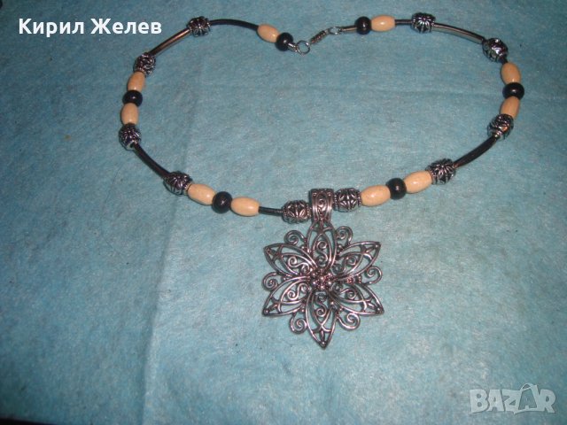 КРАСИВО СРЕБРИСТО ФЕШЪН АРТ КОЛИЕ - МЕДАЛЬОН ЦВЕТЕ 26943, снимка 3 - Колиета, медальони, синджири - 34999518