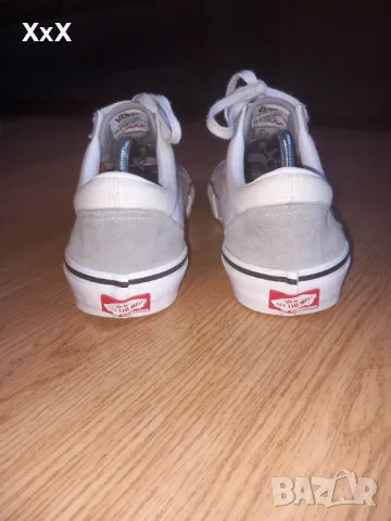 Кецове Vans Duracap, снимка 4 - Кецове - 49084538