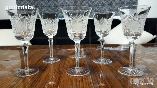 немски кристални чаши , снимка 2 - Антикварни и старинни предмети - 41500432