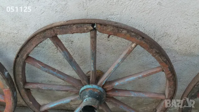 лот от две масивни колела от каруца, файтон , снимка 8 - Антикварни и старинни предмети - 48170633