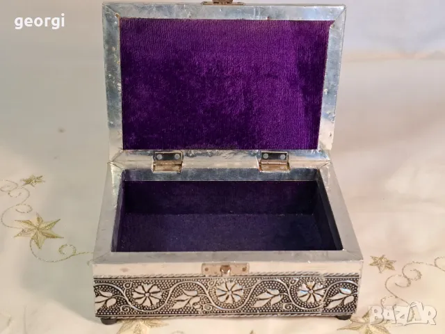 кутия за бижута с метален обков 23/5, снимка 5 - Антикварни и старинни предмети - 49341292