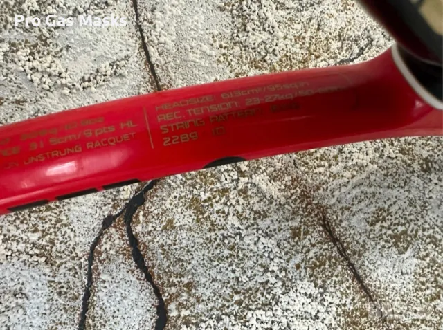 Професионална Тенис Ракета Tennis Racquet Wilson BLX Six One 95 sq inches 309 grams Grip 3 4 3/8 Нап, снимка 4 - Тенис - 49392516