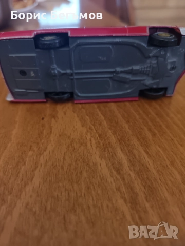 КоличкаDisney  Dinoco  Diecast 1:43 , снимка 5 - Колекции - 52528936