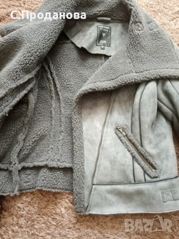 Зимно яке/кожух Guess, снимка 5 - Якета - 52593587