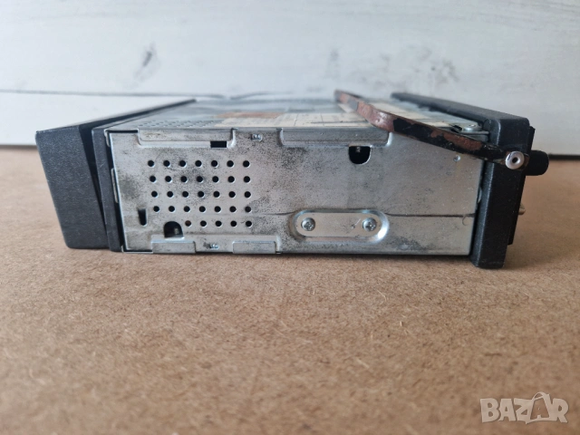 Радио за кола, снимка 4 - Радиокасетофони, транзистори - 53155662