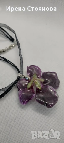 Колие с естествен цвят на Налба. Дължината е максимално 23 см, цвета е с размери 5,5/5 см. , снимка 7 - Колиета, медальони, синджири - 51090496