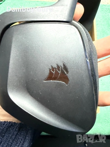 Corsair Void v2 Безжични геймърски слушалки с Bluetooth за PC, PS5, PS4, Switch, мобилни устройства , снимка 10 - Аксесоари - 53564003