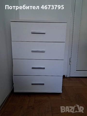 Шкаф с 4 чекмеджета