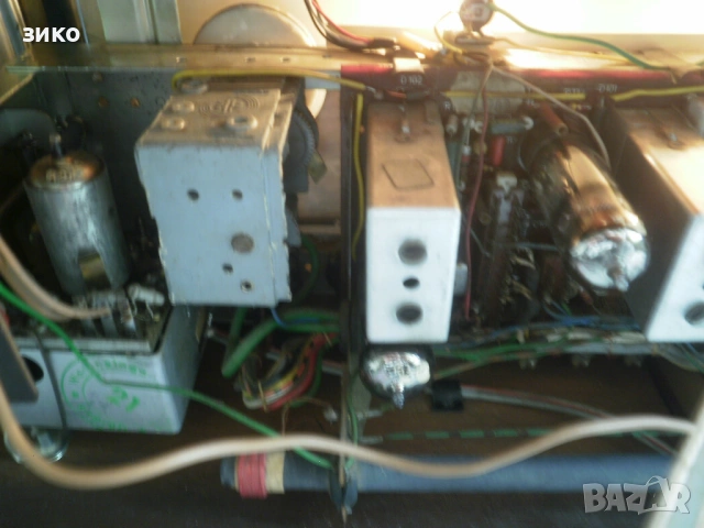 лампово радио (ресивър) стерео- реставриран на 98%, снимка 5 - Ресийвъри, усилватели, смесителни пултове - 53452115