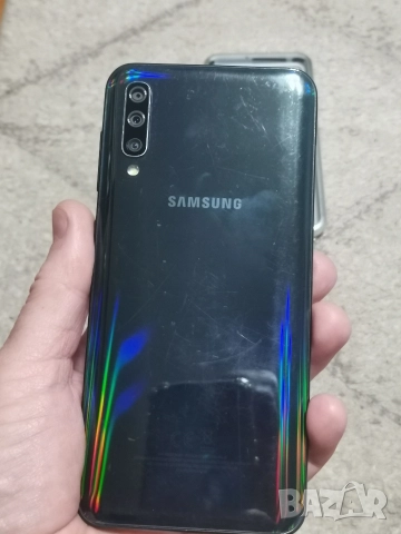 Samsung Galaxy A50 с калъф, зарядно и кабел, снимка 7 - Samsung - 44150166