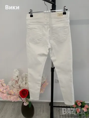 Дънки в бяло на Zara размер XS, снимка 11 - Дънки - 49507481