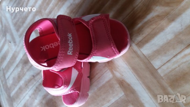 Сандалки REEBOK, снимка 1 - Детски маратонки - 28749594