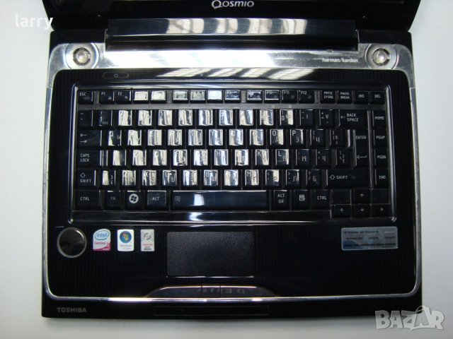 Toshiba Qosmio F50-108 лаптоп на части