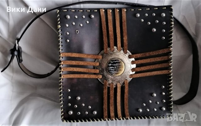 Хипи Рокер дамска чанта кожа рок кован метал, снимка 2 - Чанти - 34826473