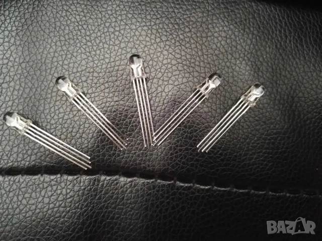 Светодиоди 50бр трицветни 5мм, катод, анод, снимка 2 - Друга електроника - 39795652