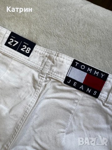 Tommy Jeans 3/4 бели дънки, снимка 5 - Дънки - 51640162