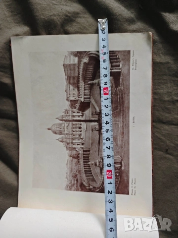 Албум Рим - Ricordo di Roma 70 vedute - Roma 70 Tavole , снимка 3 - Специализирана литература - 53364208