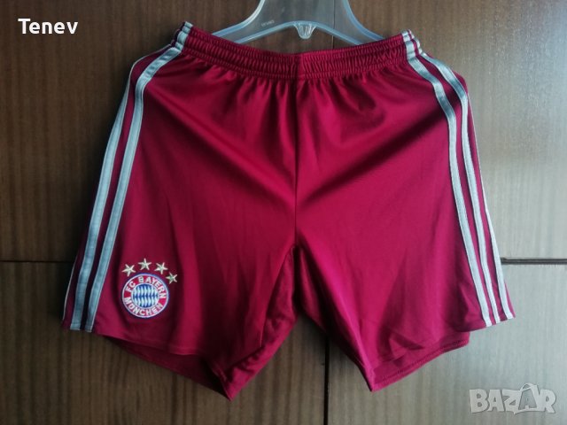 Bayern Munich Adidas оригинални детски къси гащи шорти Байерн Мюнхен 152 11-12г, снимка 1 - Детски къси панталони - 43005566