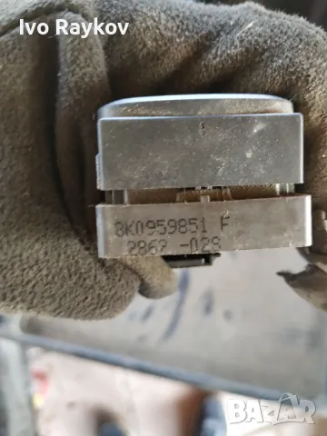 Бутон Стъкло 8K0 959 851 F За Audi A5 ,2010g , Хром, снимка 4 - Части - 48551778