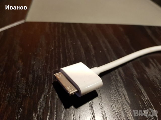 Apple преходник 30-pin to VGA, снимка 3 - Аксесоари за Apple - 26996878