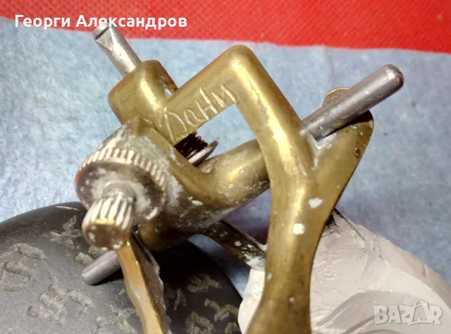 Стар ДЕНТАЛЕН МЕСИНГОВ ОКЛУДАТОР АРТИКУЛАТОР с ВИНТ, снимка 4 - Антикварни и старинни предмети - 49235748