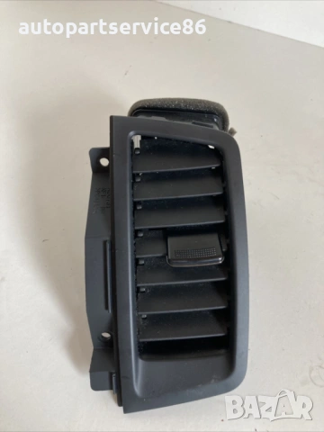 Преден десен страничен въздушен отвор за KIA Soul 1.6 CRDi (2011) 97420-2K000