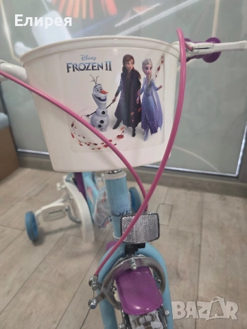 Колело / Детски велосипед, Замръзнало кралство, с помощни колела, 14 инча, снимка 4 - Велосипеди - 52281424