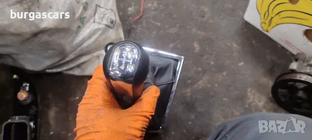 Скоростен лост топка Toyota Corolla Verso 04-09г - 40лв, снимка 2 - Части - 49314589