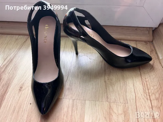 Дамски официални лачени черни обувки , снимка 1