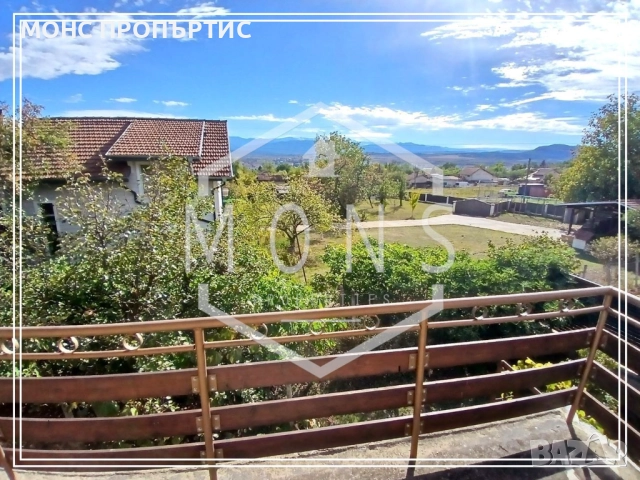 Двуетажна вила с панорамна гледка в близост до "Лозарска среща", м. Крушевски баир, гр. Севлиево., снимка 7 - Къщи - 52213386