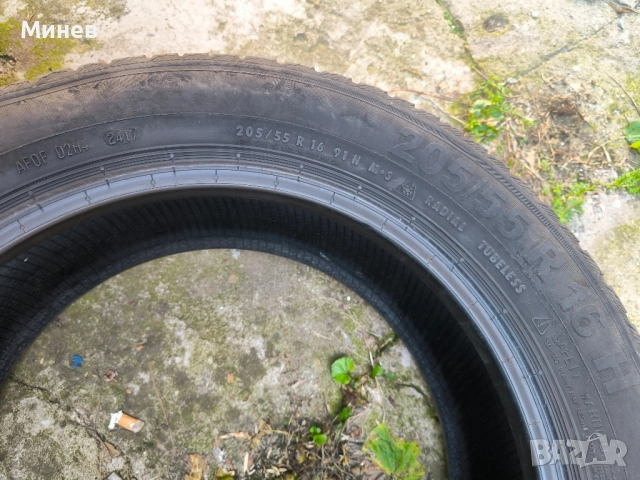 Зимни гуми Semperit , снимка 2 - Гуми и джанти - 52104357