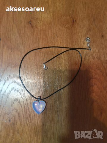 Ново колие медальон с висулка любовно сърце от красив минерал лунен камък модни бижута за подарък за, снимка 12 - Колиета, медальони, синджири - 38325406
