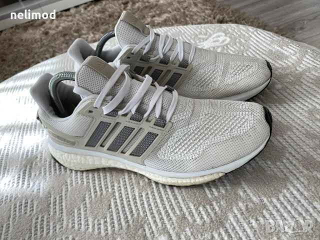 ADIDAS  UltraBOOST size UK 9  43  номер Разпродажба ... намалени 40,00 € , size UК 9  , номер 43, снимка 5 - Маратонки - 53203813