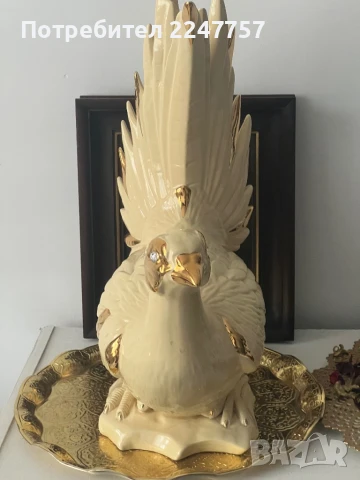 Огромен гълъб порцелан, снимка 4 - Антикварни и старинни предмети - 50913872