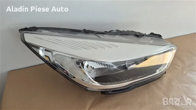 Десен фар Ford Kuga година 2016 2017 2018 2019 Халоген код GV4113W029AJ, GV41-13W029-AJ , снимка 2 - Аксесоари и консумативи - 49552562