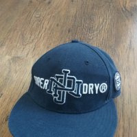 superdry - страхотна шапка КАТО НОВА, снимка 1 - Шапки - 33643548