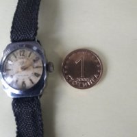 Стар дамски механичен часовник -Заря, снимка 4 - Антикварни и старинни предмети - 28673280