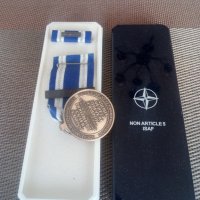 Продавам колекционерски, медал-плакет-Афганистан-ISAF., снимка 2 - Антикварни и старинни предмети - 43651885