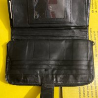 Чанти и големи портфейли, снимка 1 - Портфейли, портмонета - 43341305