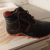 Мъжки работни обувки , снимка 1 - Други - 43597806