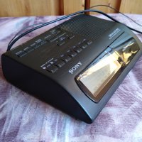 Радио часовник SONY ICF-C303, снимка 3 - Друга електроника - 39079956