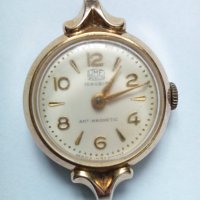 Дамски позлатен механичен часовник, снимка 2 - Антикварни и старинни предмети - 43774504