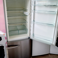 Хладилник с фризер  MIELE, снимка 4 - Хладилници - 44876244